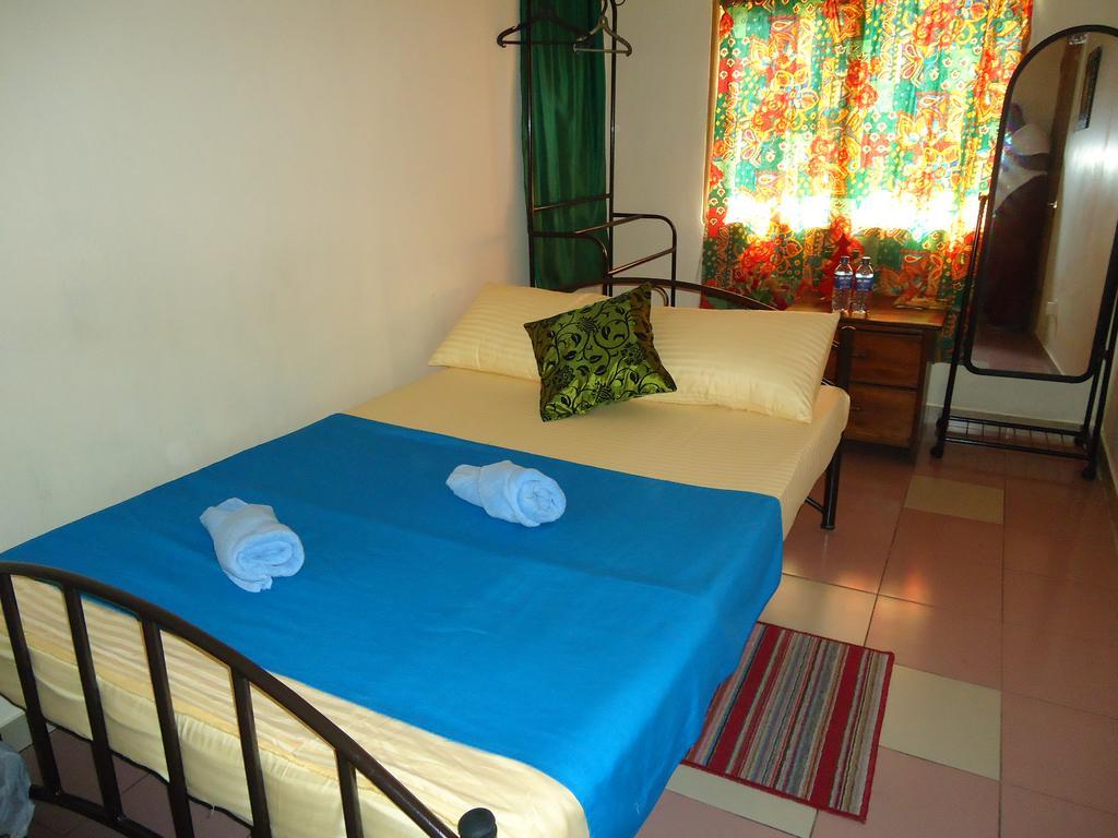 Lady Gordons Homestay Kandy Zimmer foto